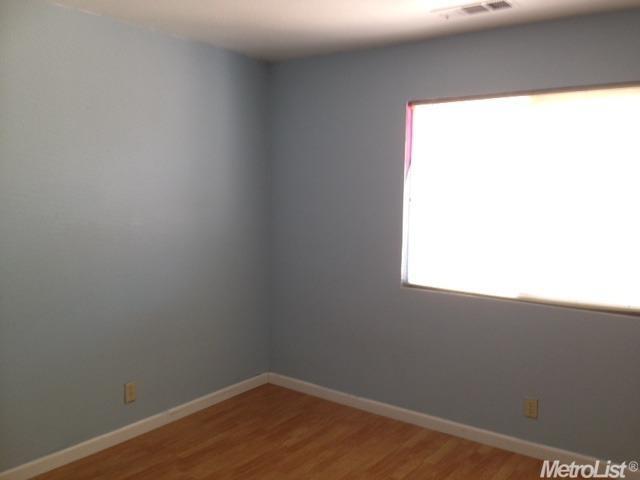 3905 Dillingham Ave, Modesto, CA 95357 photo 11