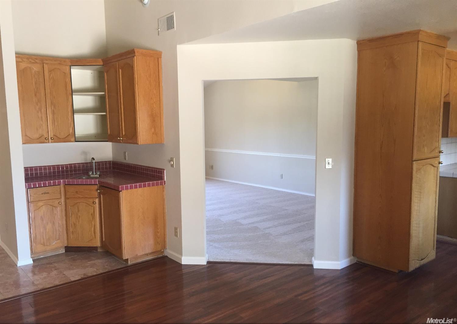 1853 Songbird Pl, Lodi, CA 95240 photo 6
