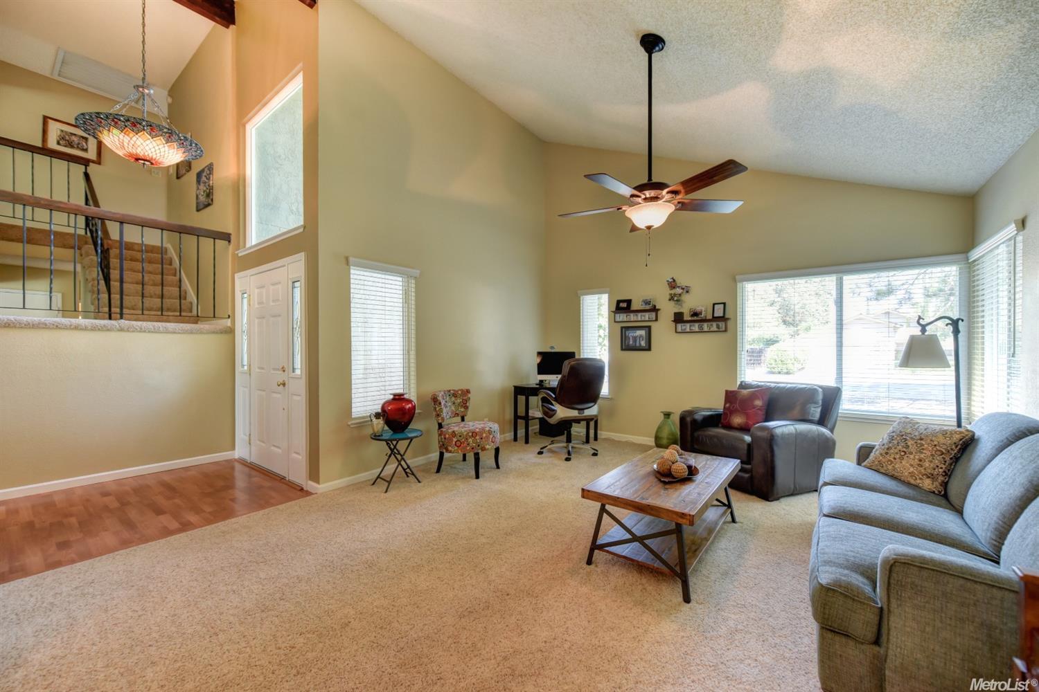 8213 Foxfire Dr, Orangevale, CA 95662 photo 3