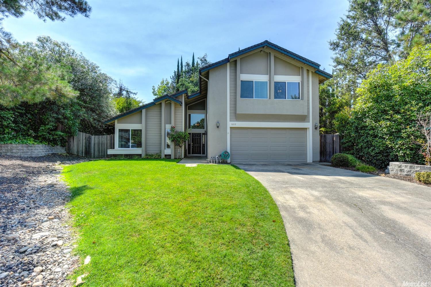 8213 Foxfire Dr, Orangevale, CA 95662 photo 1