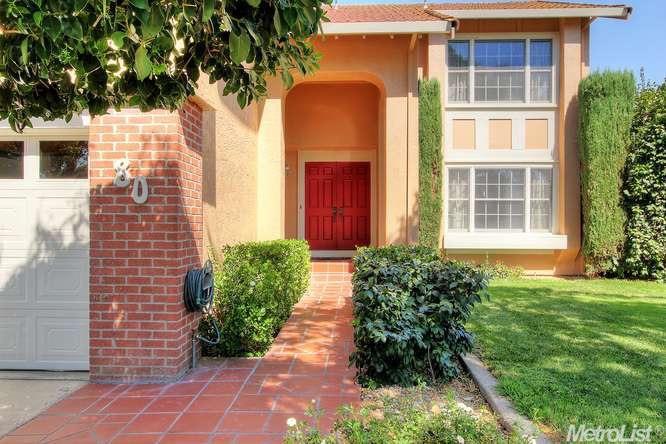 80 Renown Dr, Tracy, CA 95376 photo 2