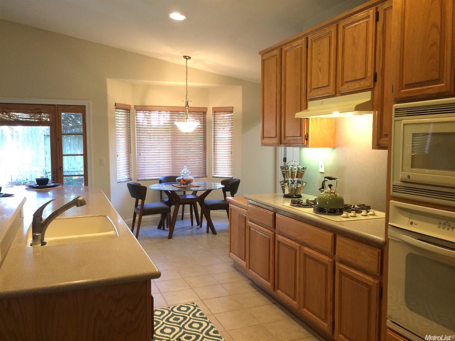 2525 Caravaggio Dr, Davis, CA 95618 photo 8