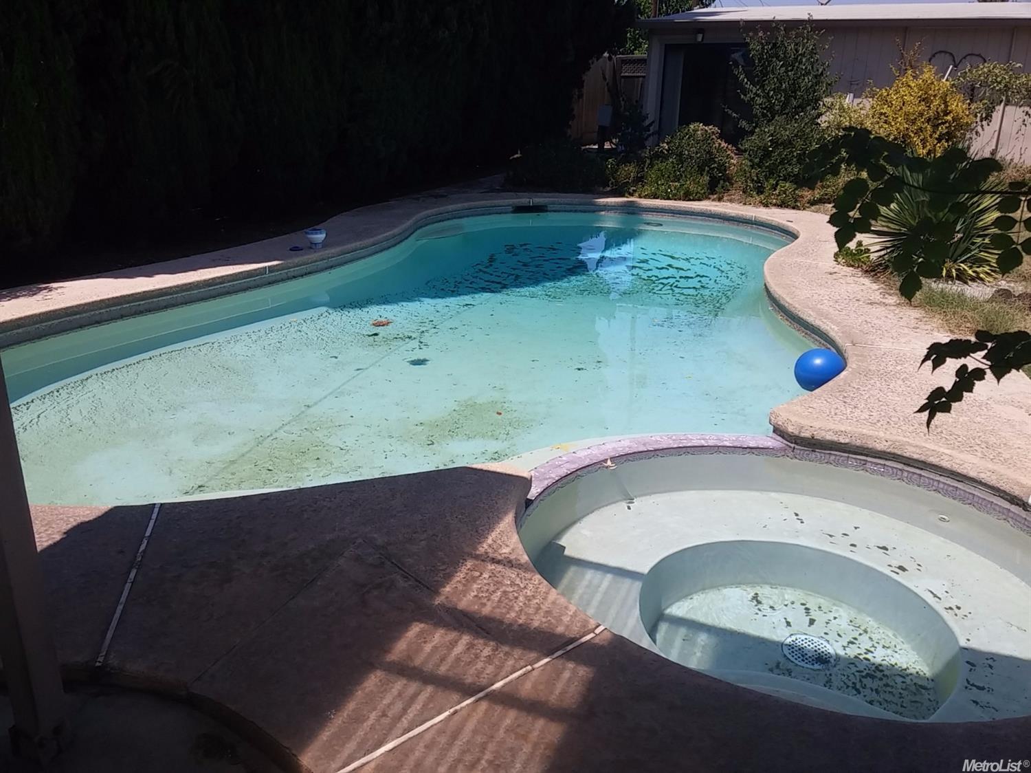 1101 Eugene Ave, Modesto, CA 95351 photo 2