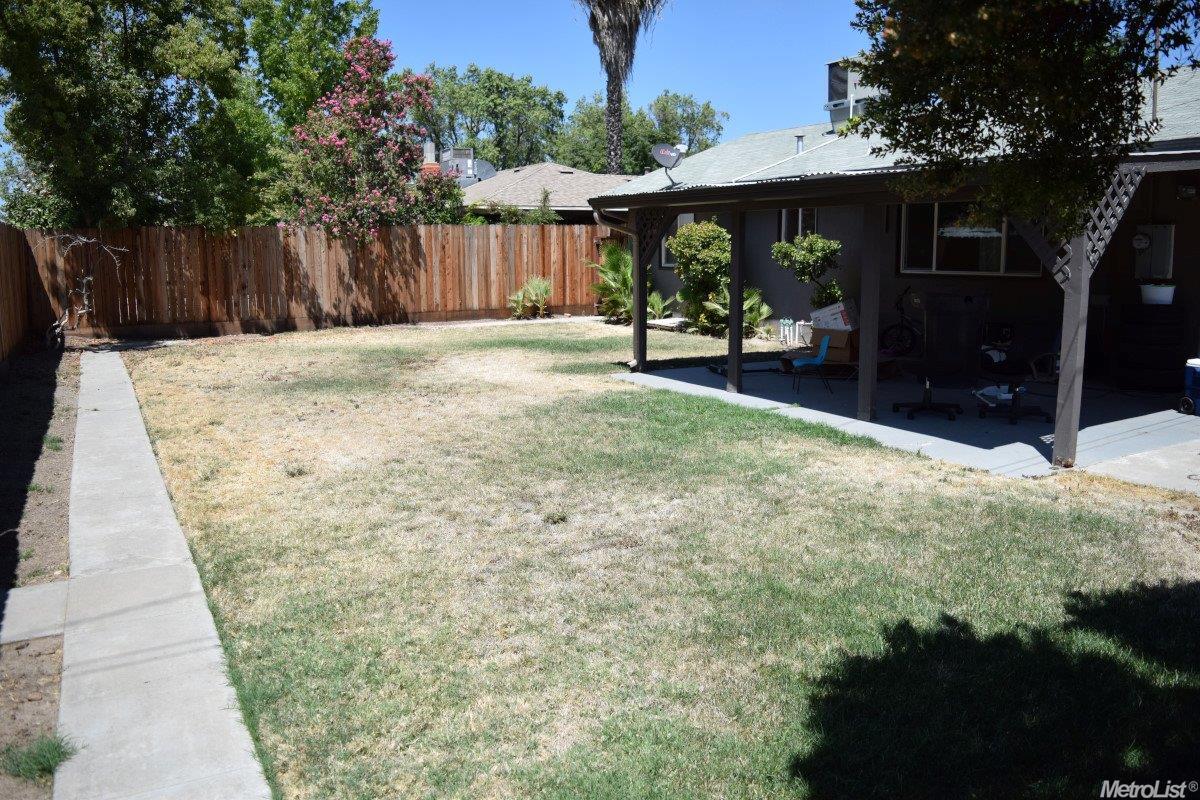 1825 Enslen Ave, Modesto, CA 95350 photo 14