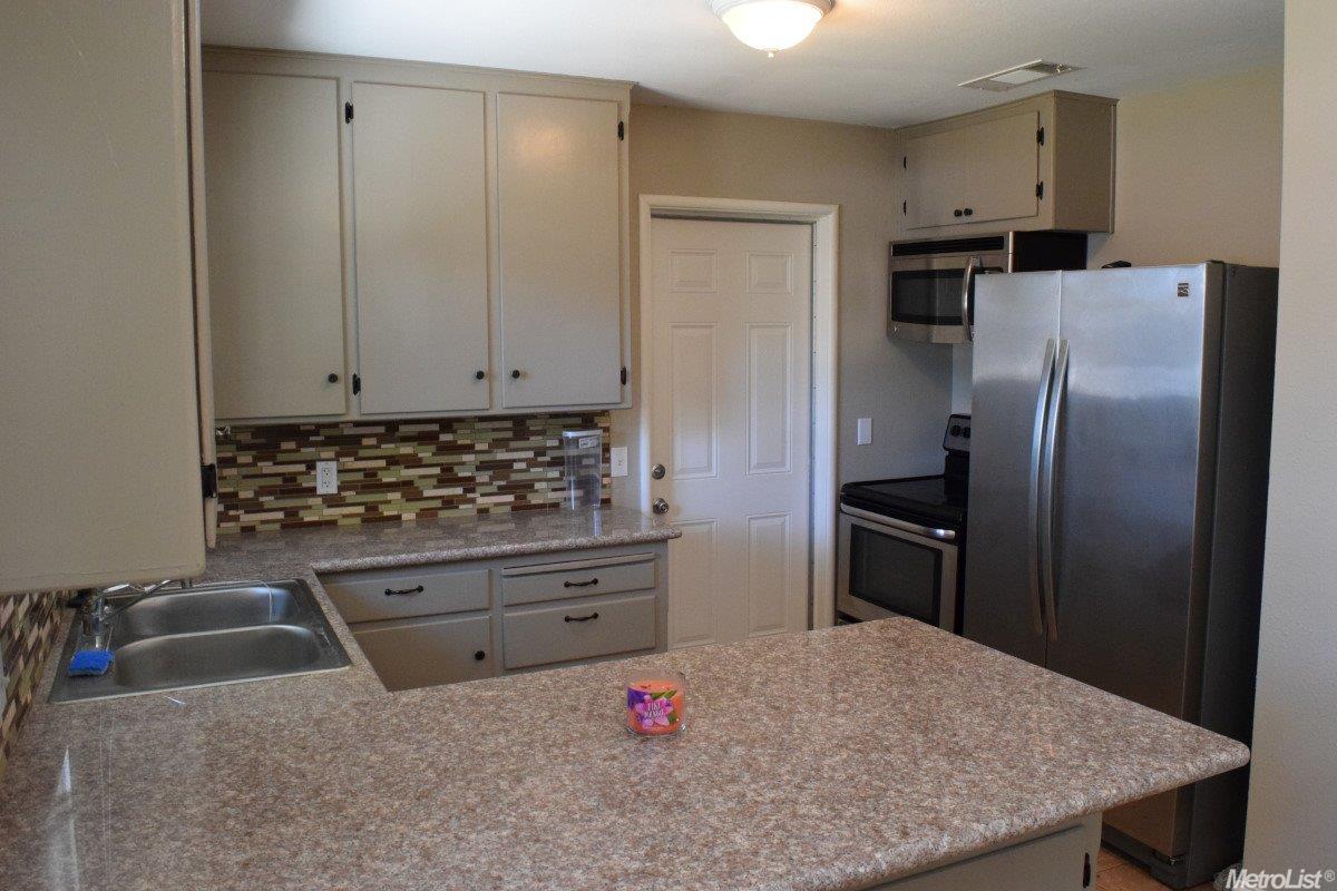 1825 Enslen Ave, Modesto, CA 95350 photo 7