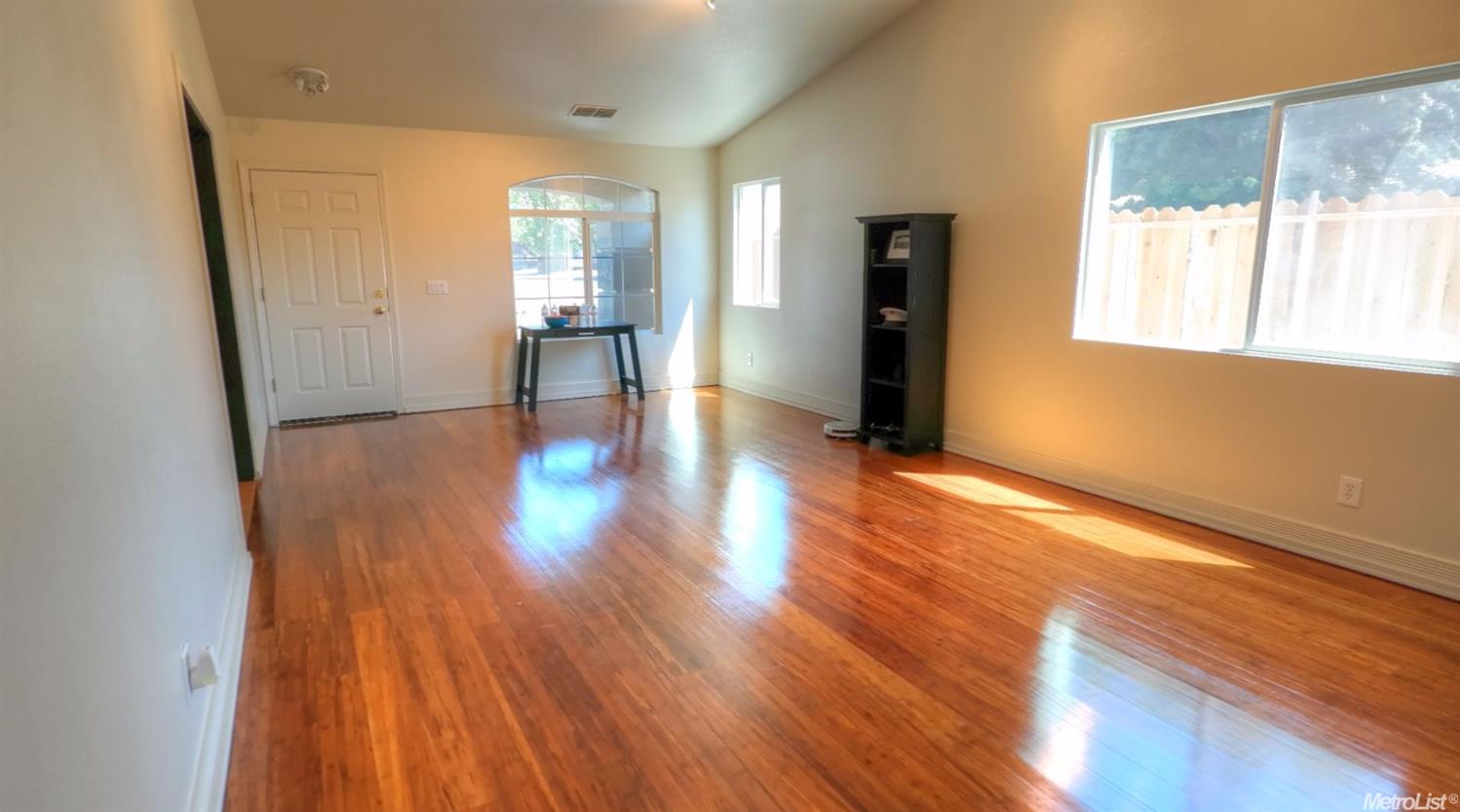 3136 Amos Ct, Modesto, CA 95355 photo 8