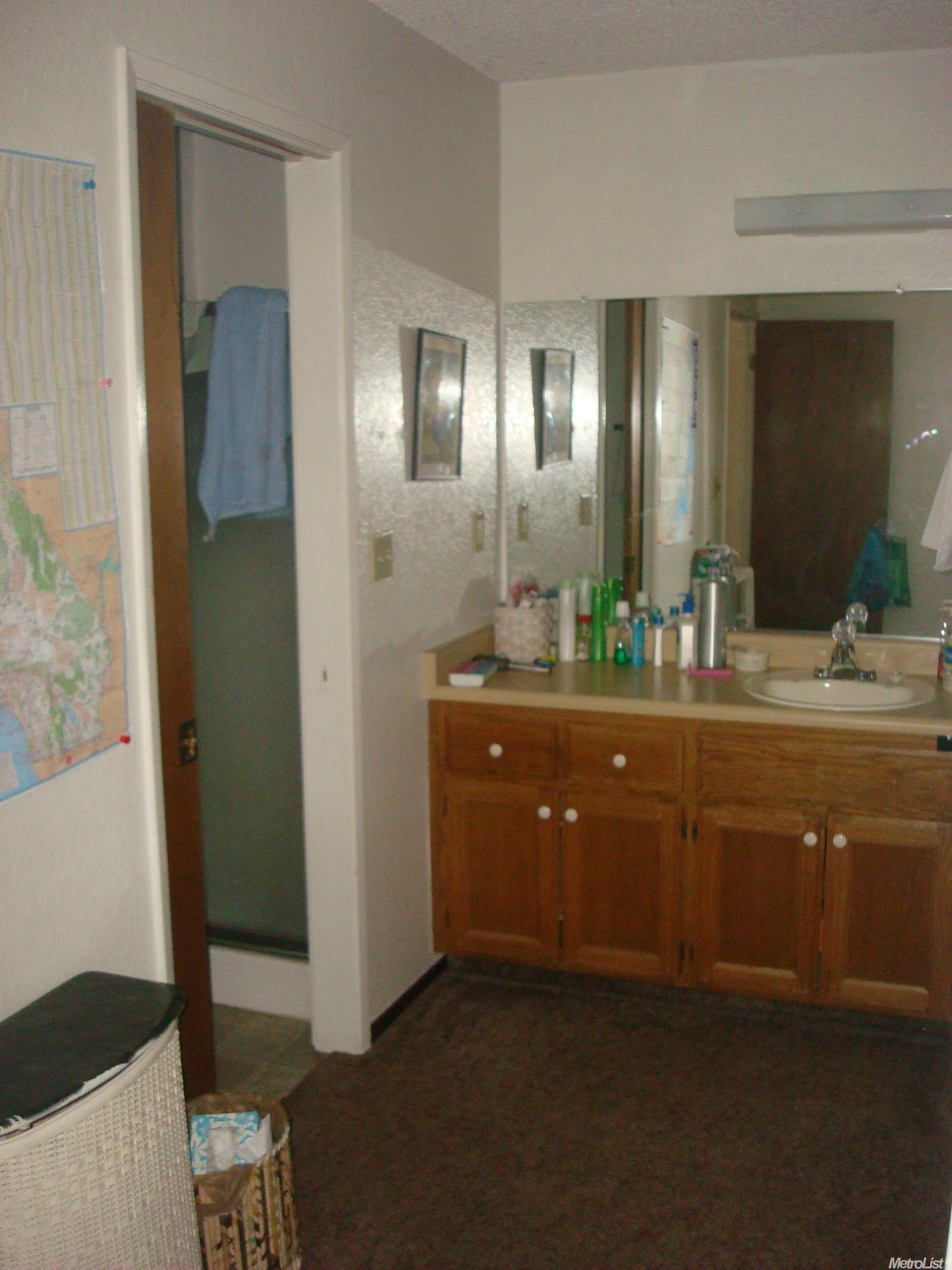 1329 Houser Ln, Modesto, CA 95351 photo 8