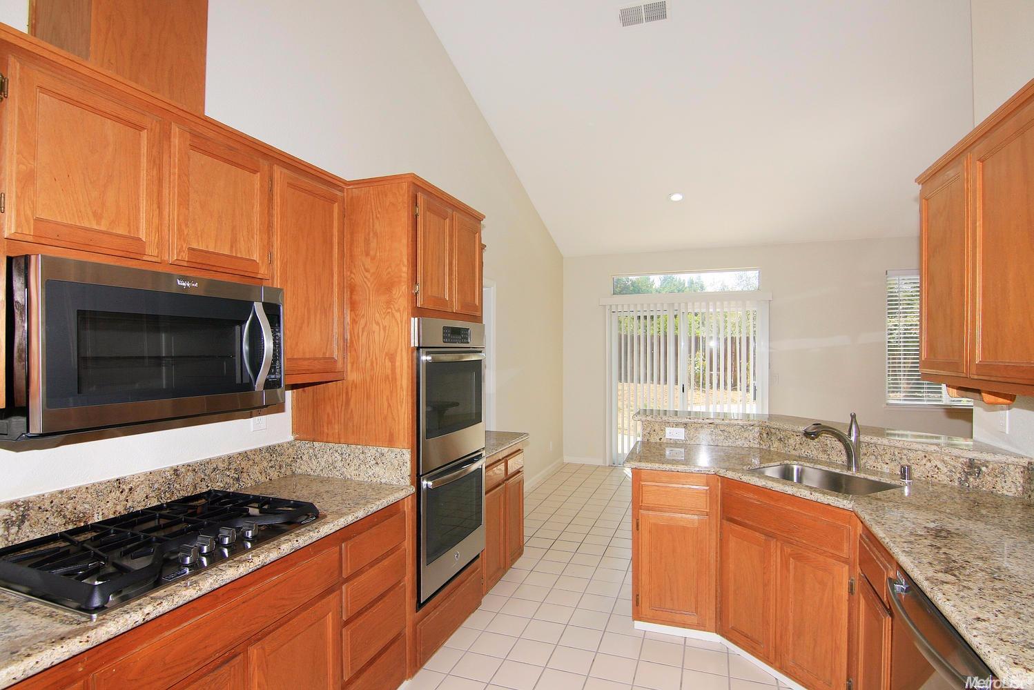 5819 Devon Dr, Rocklin, CA 95765 photo 8