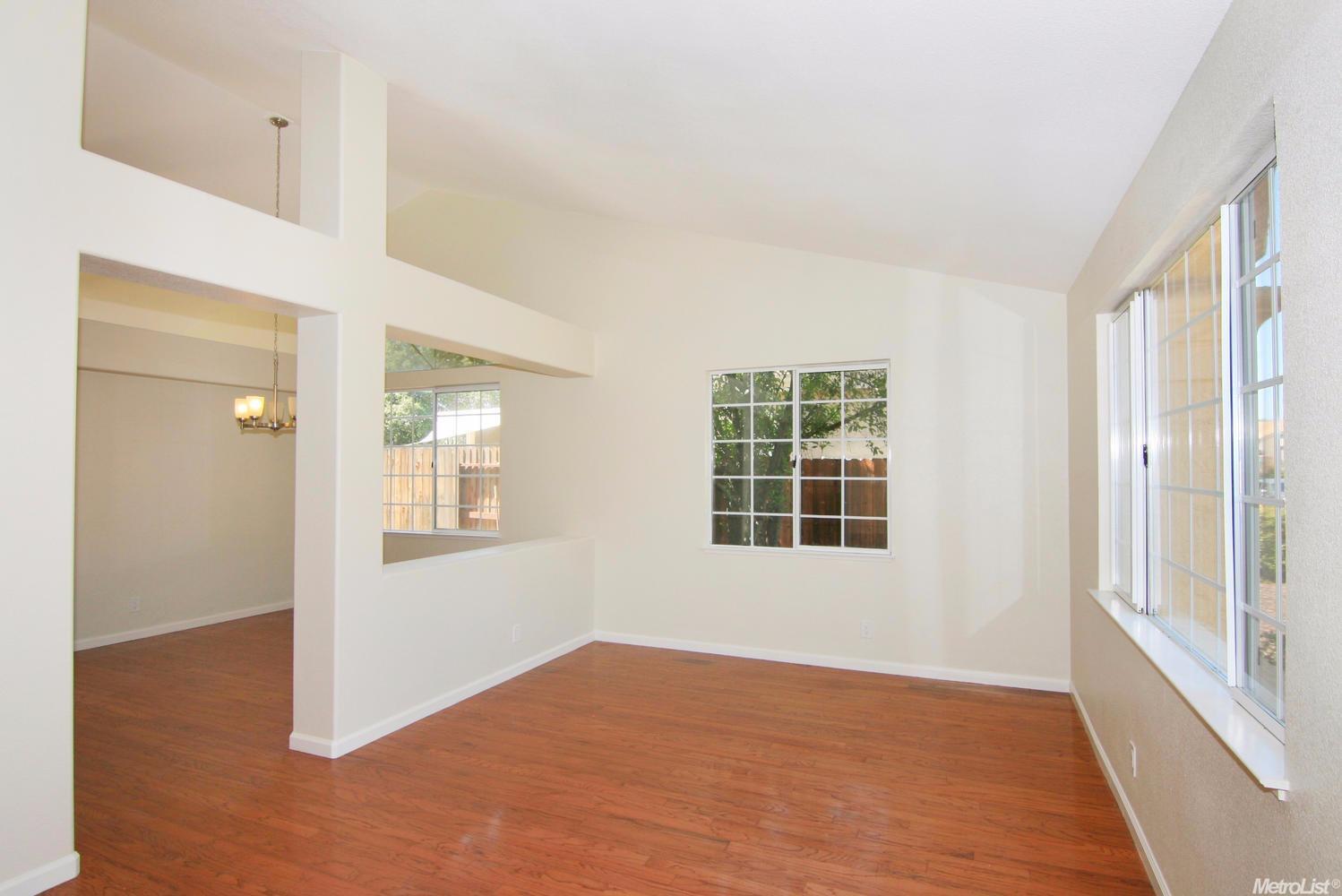 5819 Devon Dr, Rocklin, CA 95765 photo 3