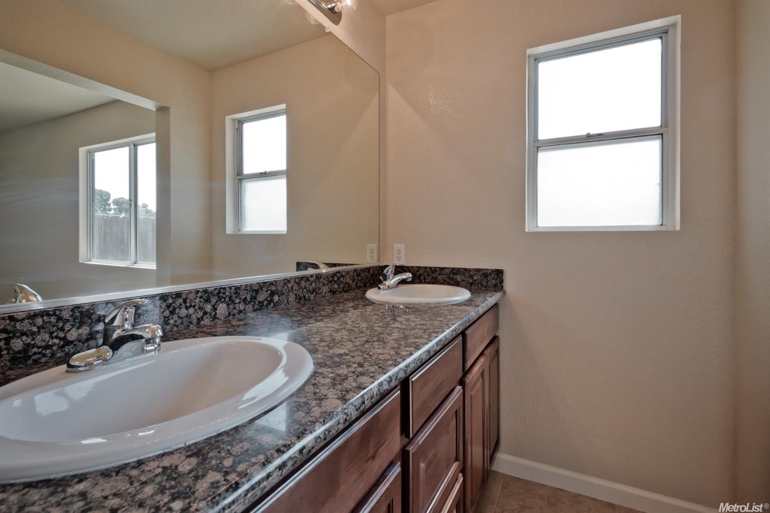 1020 Eucalyptus Ave, Newman, CA 95360 photo 15