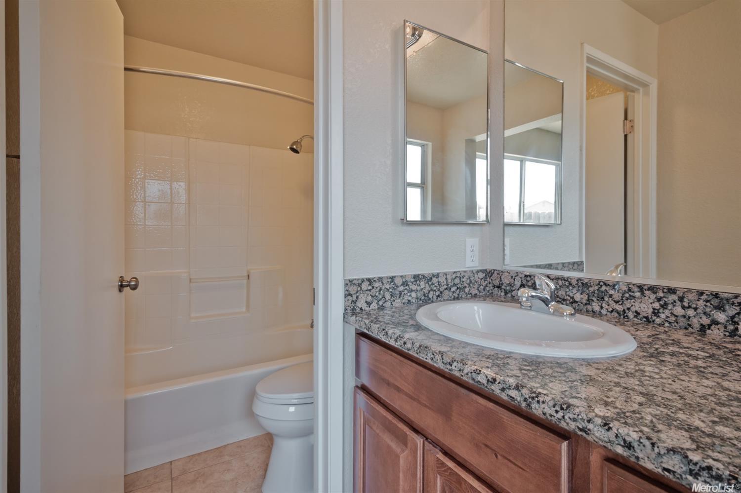 1020 Eucalyptus Ave, Newman, CA 95360 photo 16