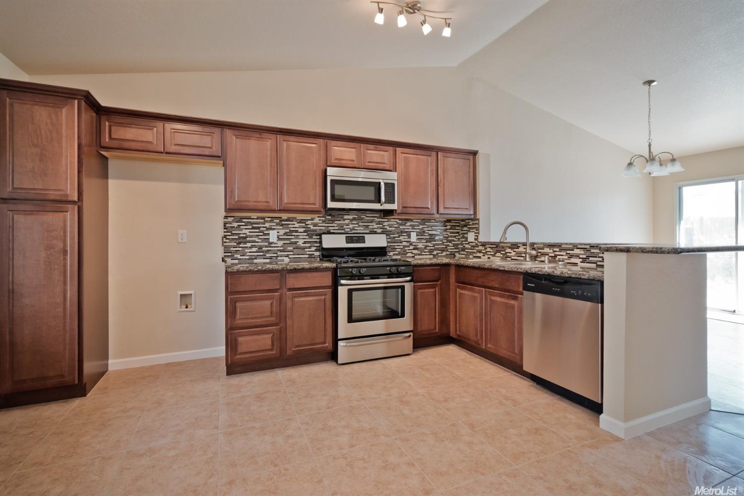 1020 Eucalyptus Ave, Newman, CA 95360 photo 7