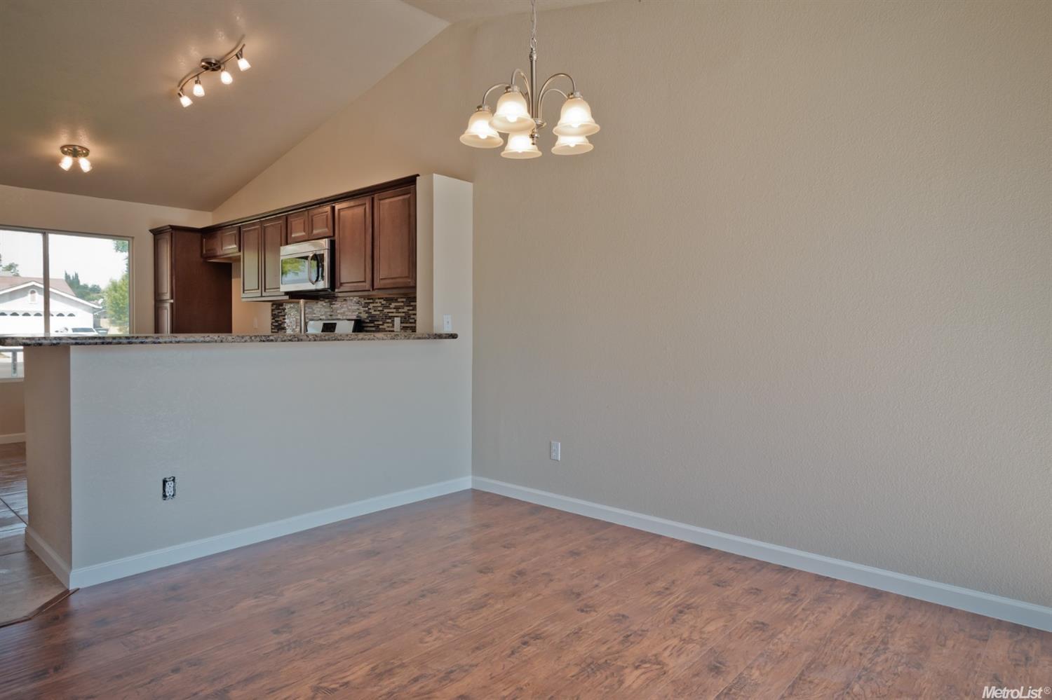 1020 Eucalyptus Ave, Newman, CA 95360 photo 4