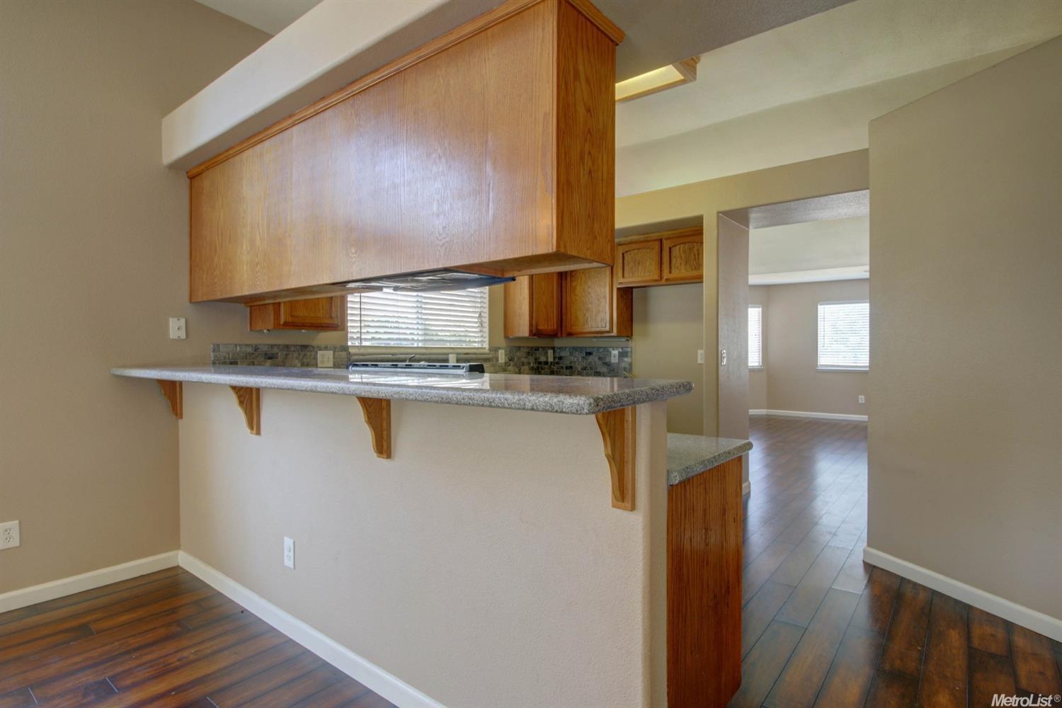 217 Yosemite Meadows Dr, Modesto, CA 95357 photo 7