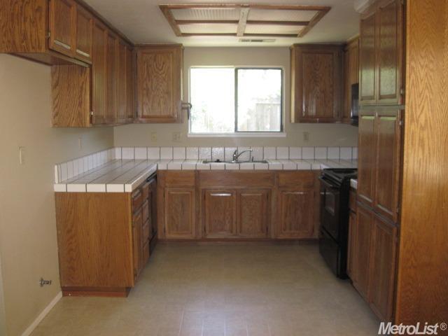 3408 Merrifield Ave, Modesto, CA 95356 photo 7