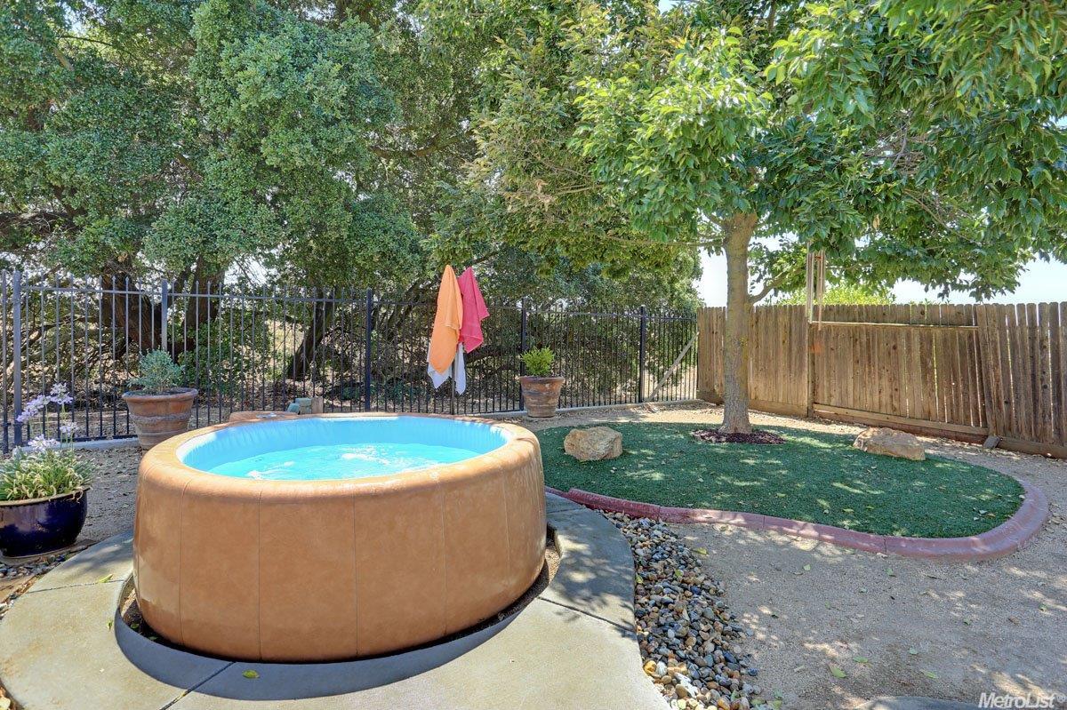 10862 Woodring Dr, Mather, CA 95655 photo 18