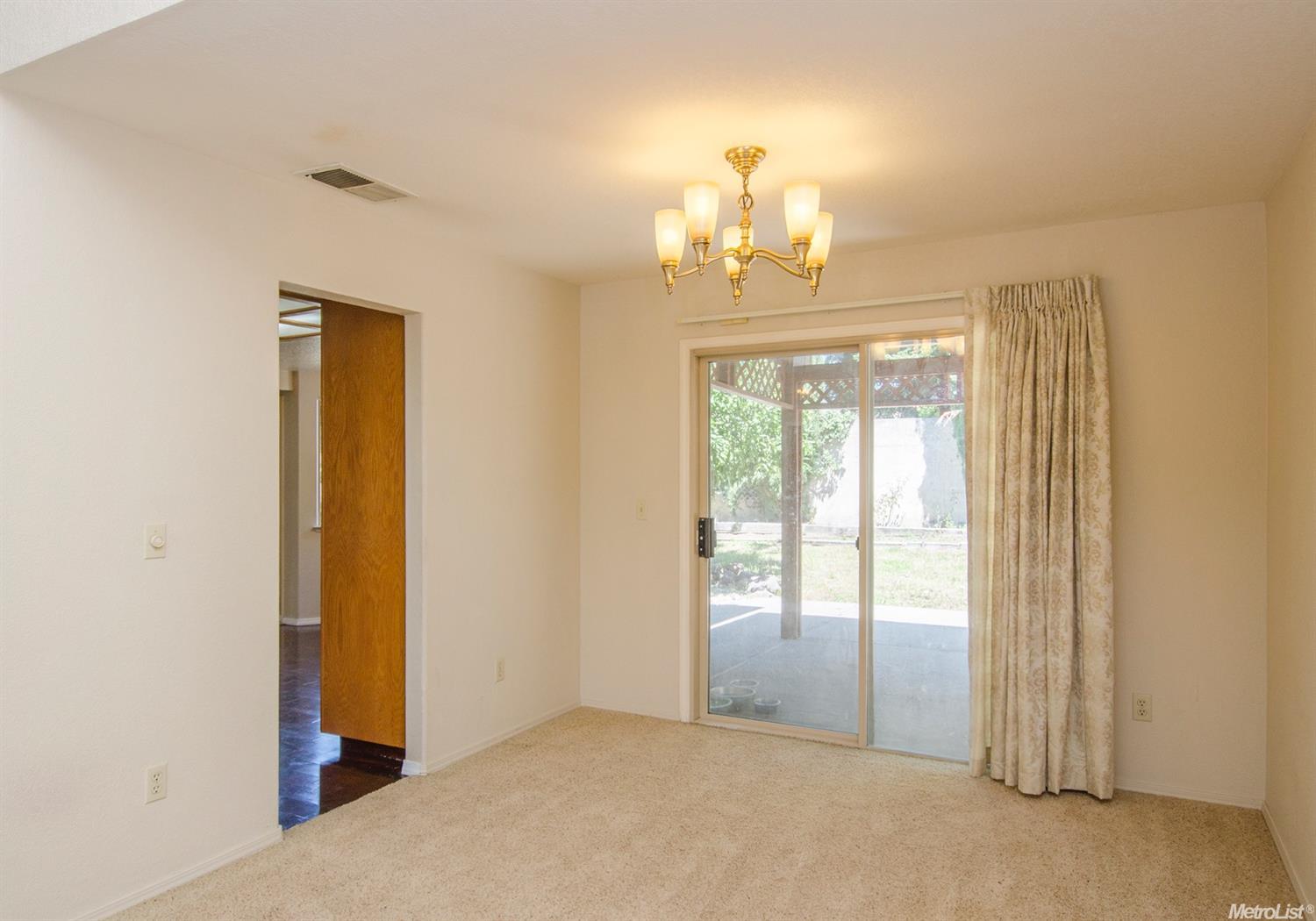 8258 Pinefield, Antelope, CA 95843 photo 5