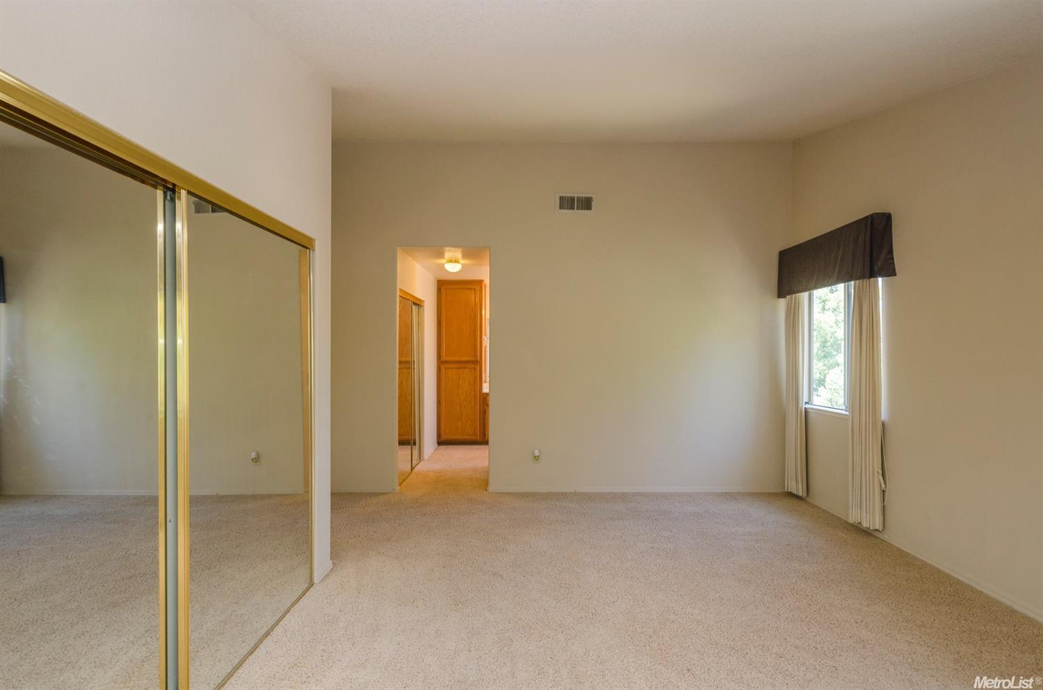 8258 Pinefield, Antelope, CA 95843 photo 15