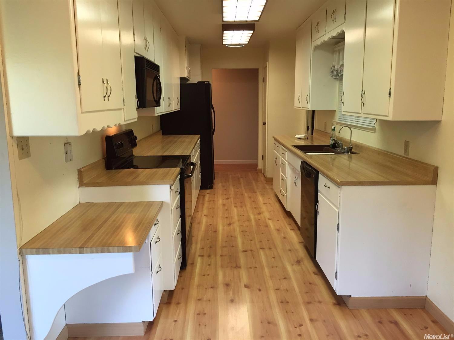 2951 Roc Rd, Placerville, CA 95667 photo 2