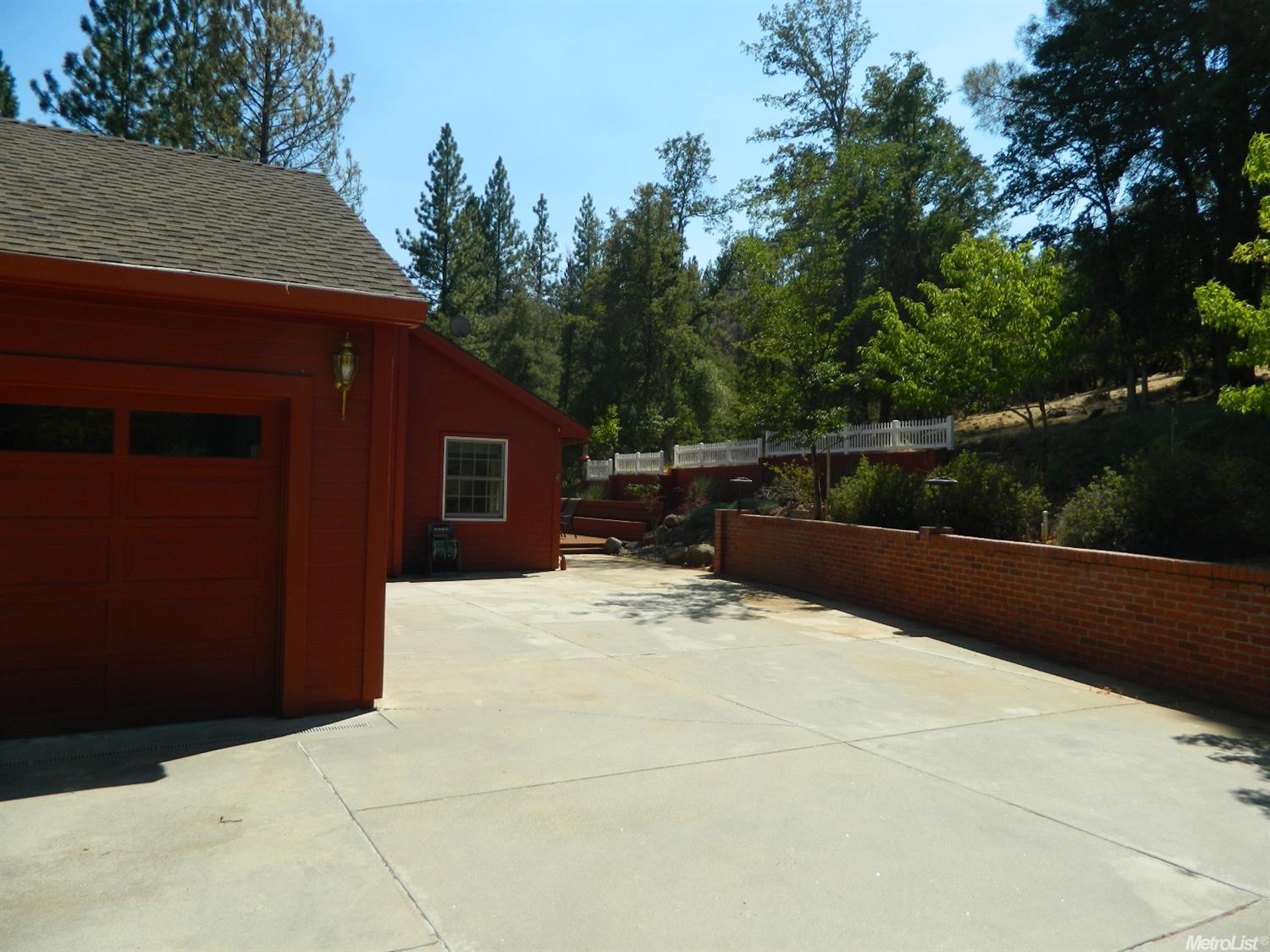 21220 Apple Valley Dr, Sonora, CA 95370 photo 22
