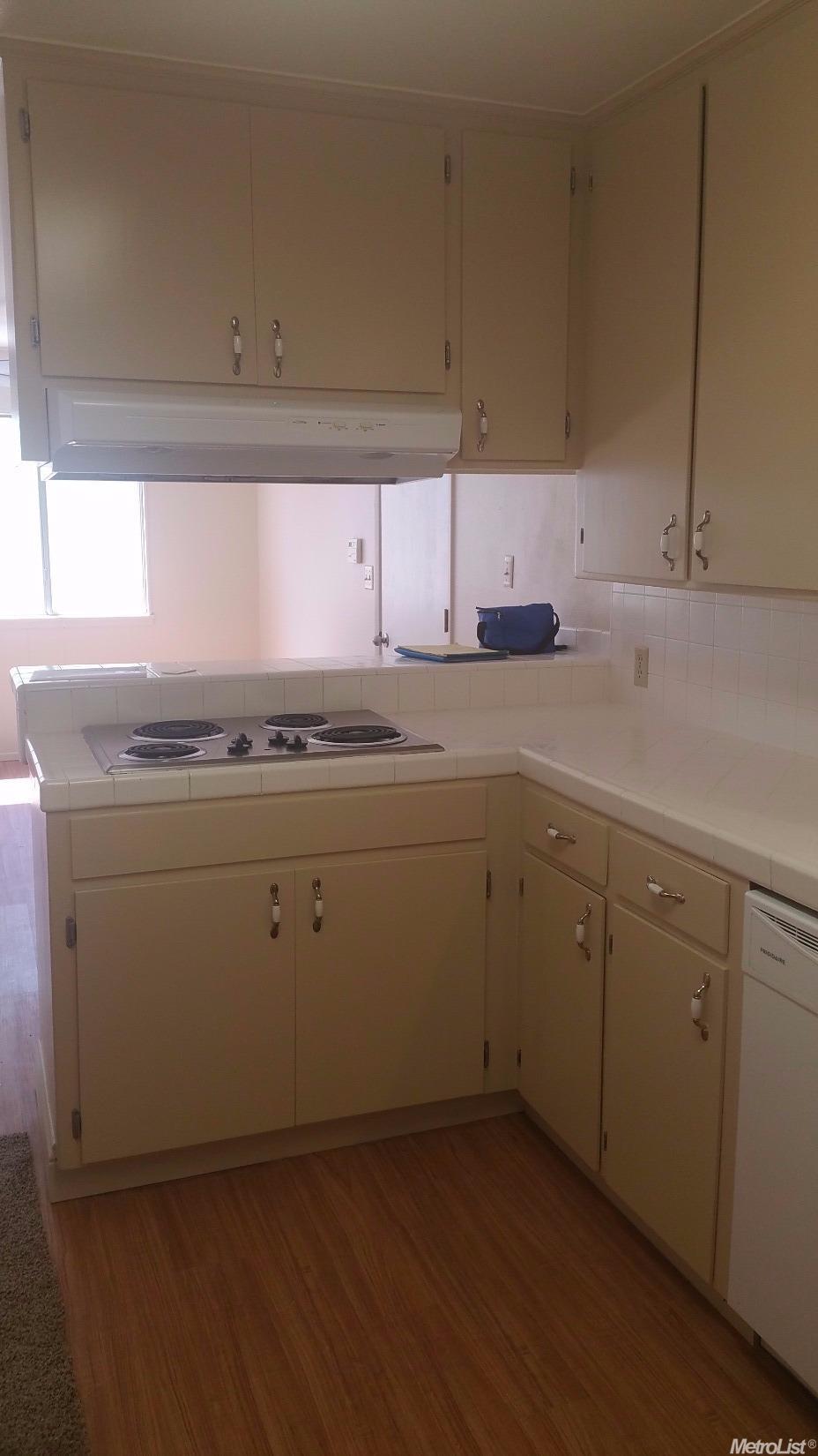 1604 Kruger Dr, Modesto, CA 95355 photo 4