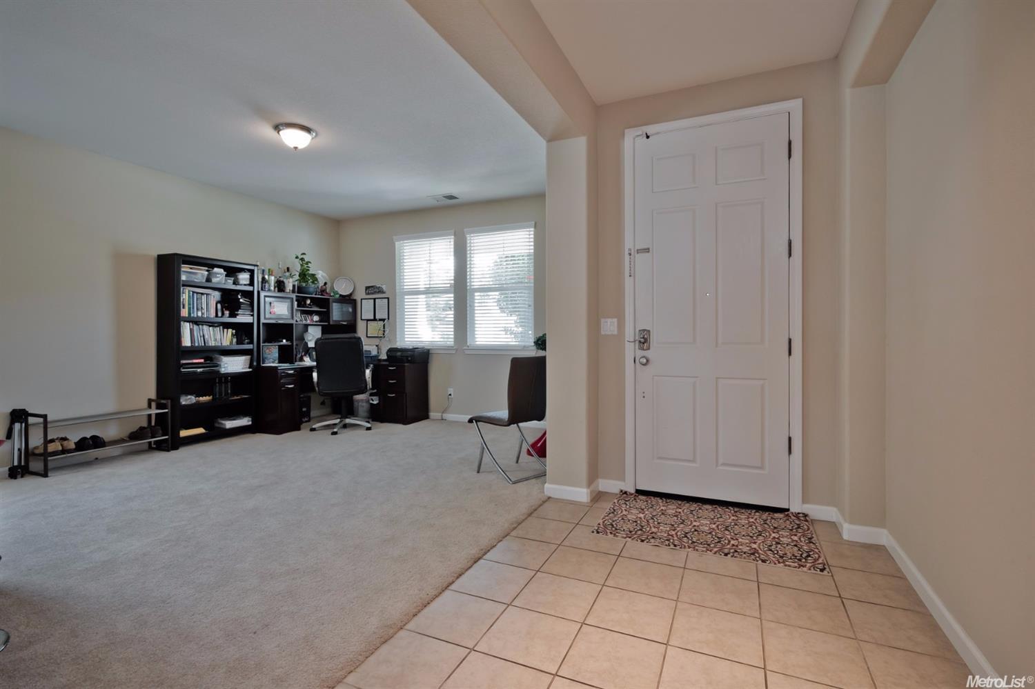 2809 Cancun, Modesto, CA 95355 photo 3