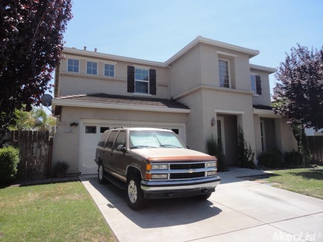 1766 Savory Dr, Manteca, CA 95337 photo 2