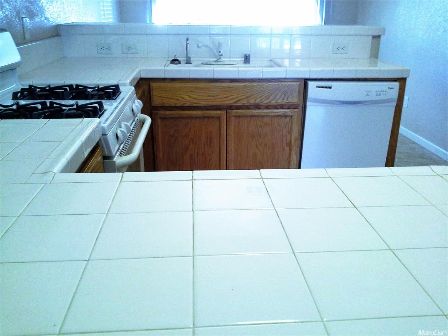 1705 Via Milano, Gustine, CA 95322 photo 10
