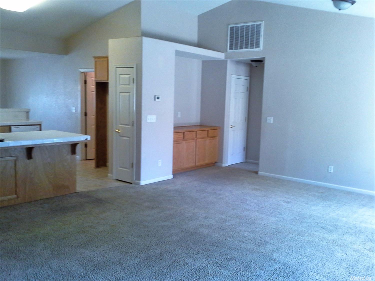 1705 Via Milano, Gustine, CA 95322 photo 7