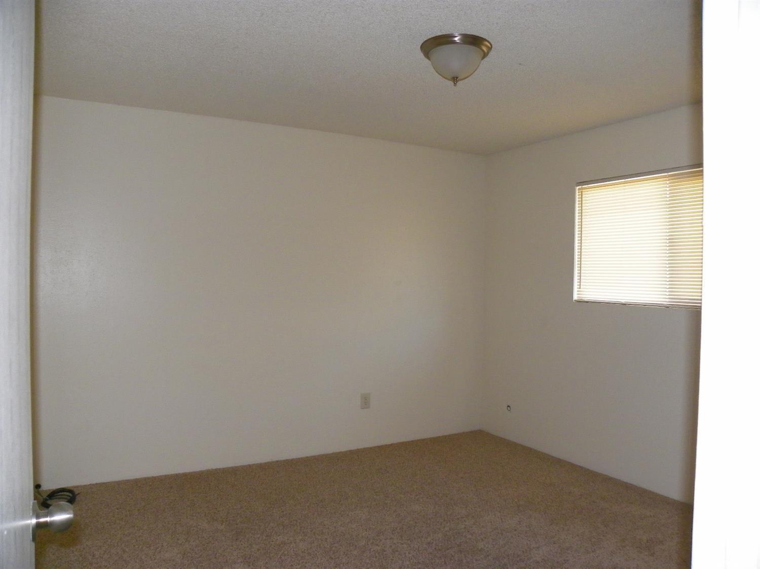 3813 Gareth Ln, Modesto, CA 95356 photo 11