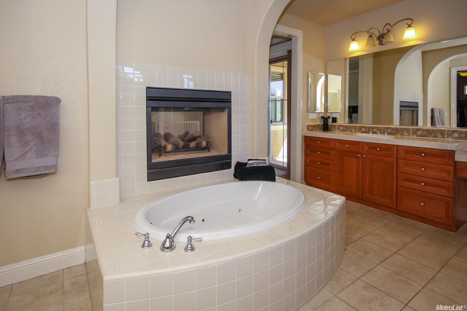 1831 Caversham Way, Folsom, CA 95630 photo 22