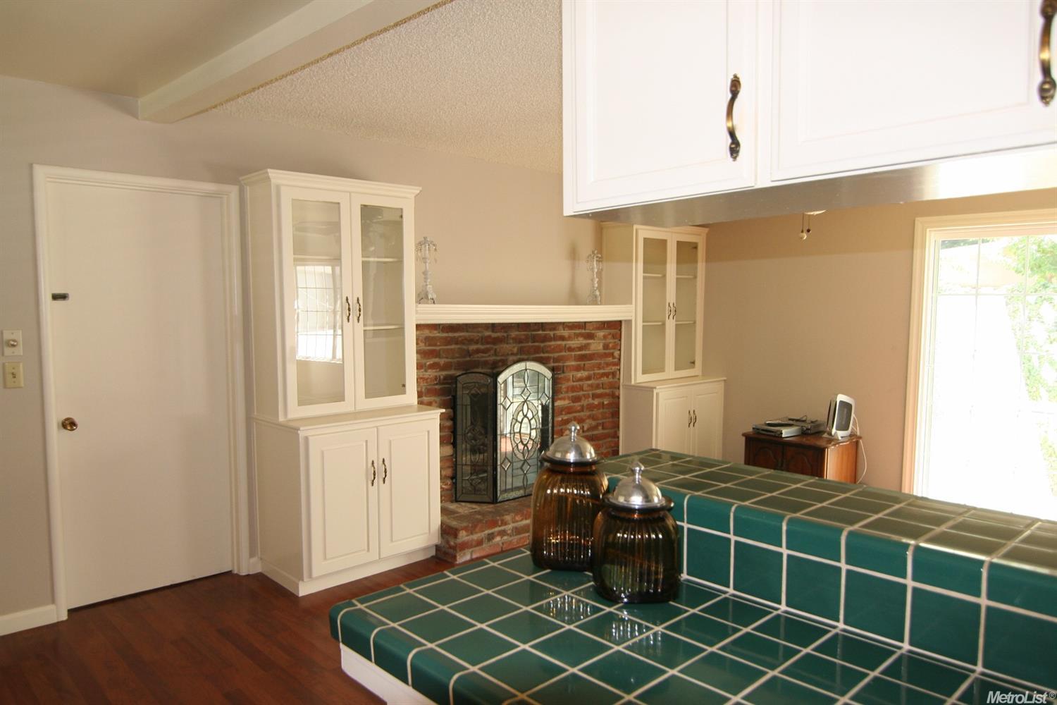 2413 Codding Dr, Modesto, CA 95350 photo 5