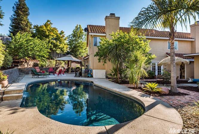 8600 La Pluma Ct, Antelope, CA 95843 photo 3