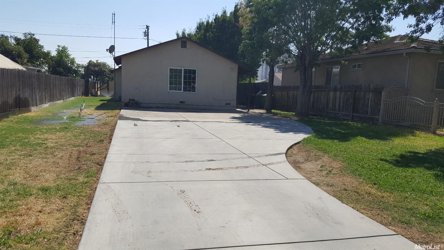 71 Division St, Planada, CA 95365 photo 1
