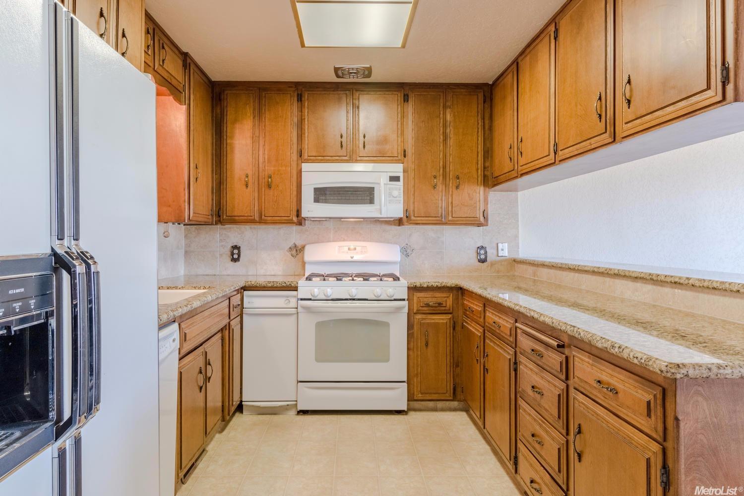 282 California St, Ripon, CA 95366 photo 8