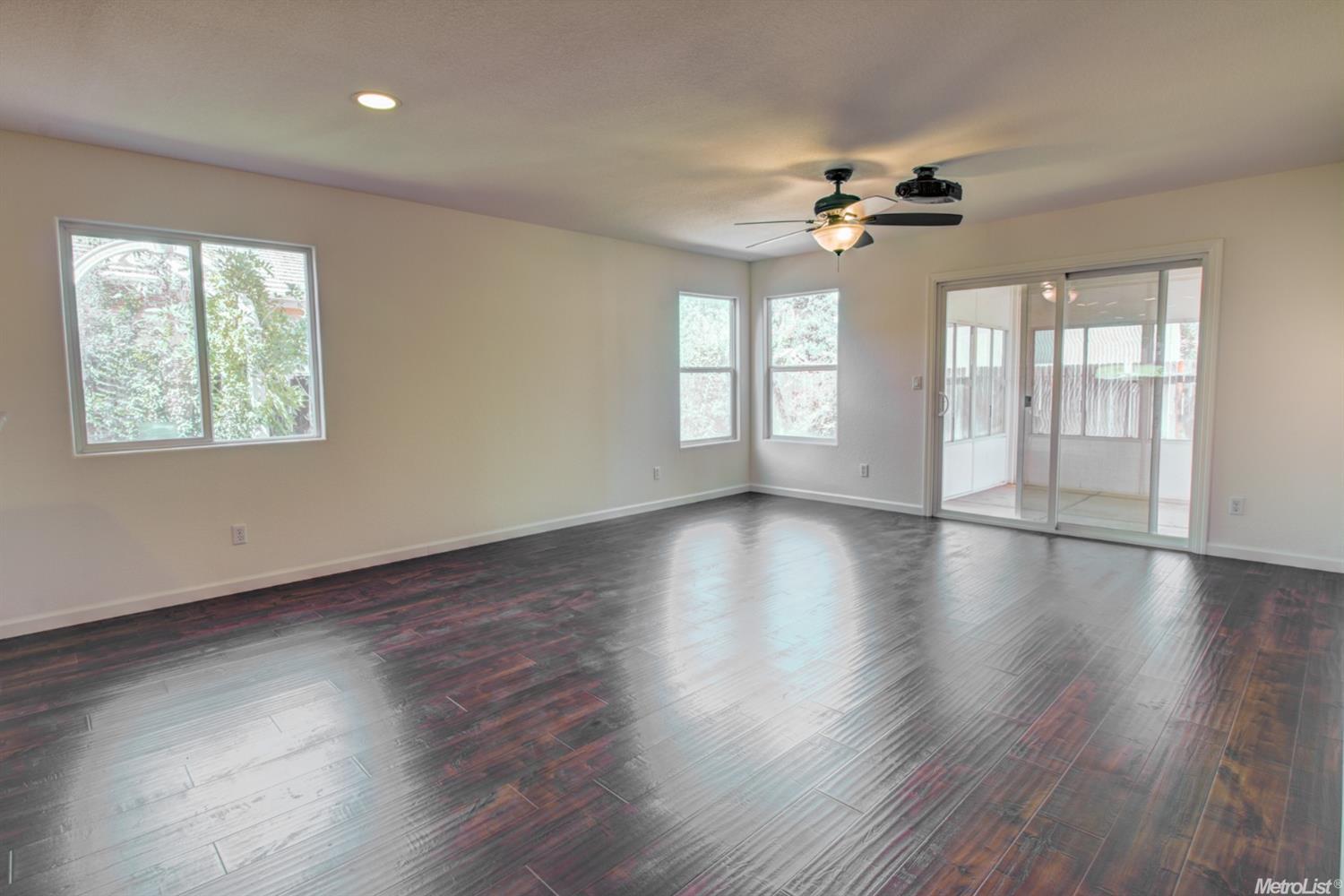 4272 Castleton Cir, Mather, CA 95655 photo 4