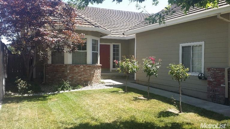 2331 Thaddeous Ct, Escalon, CA 95320 photo 2