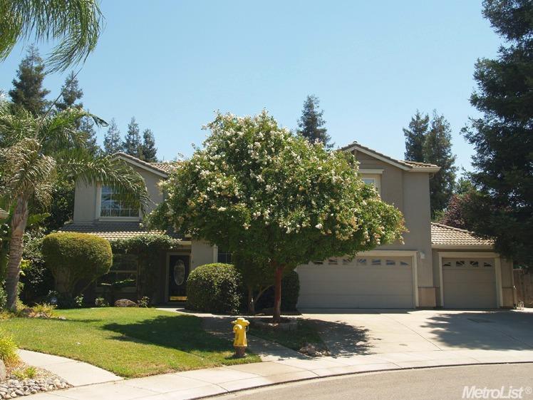 1904 Spring Ln, Modesto, CA 95356 photo 1