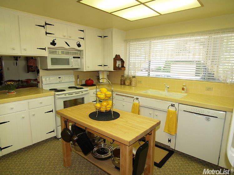 1235 Purdue Ave, Modesto, CA 95350 photo 4