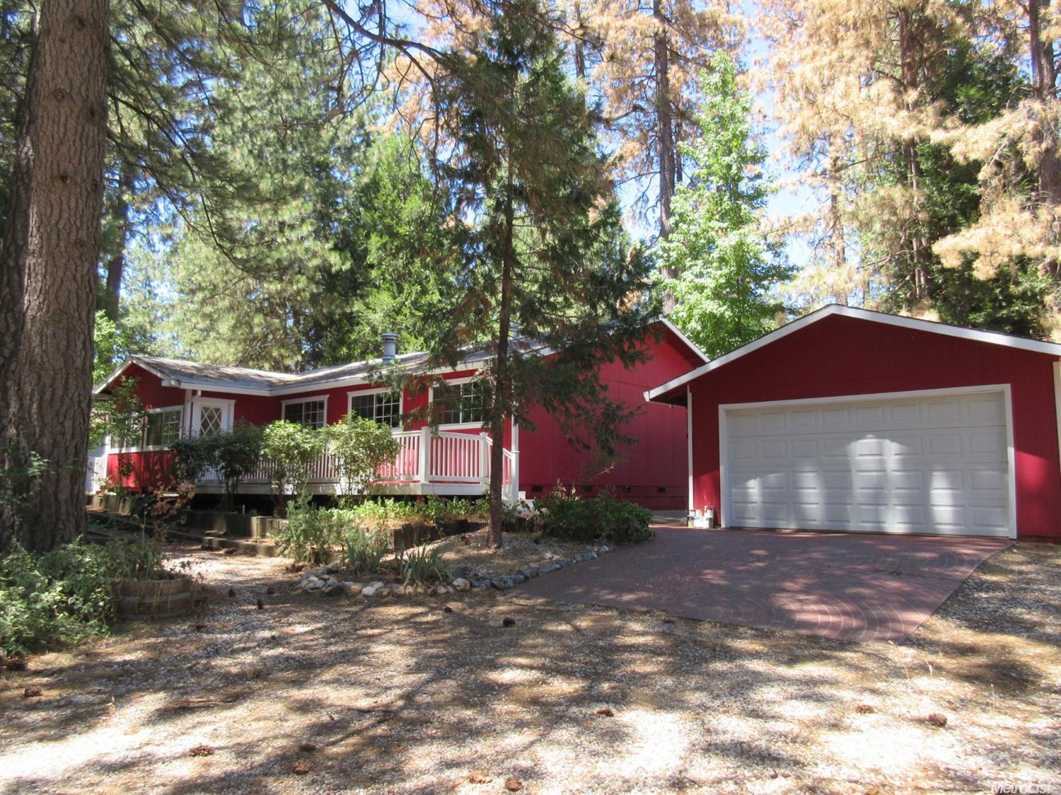 1070 Hillcrest Blvd, Colfax, CA 95713 photo 1