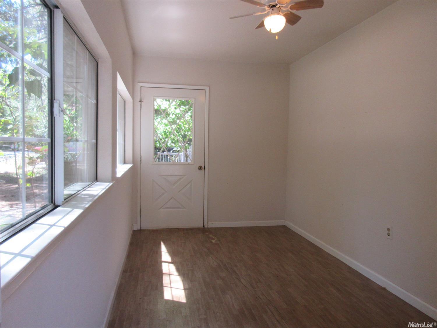 1070 Hillcrest Blvd, Colfax, CA 95713 photo 3