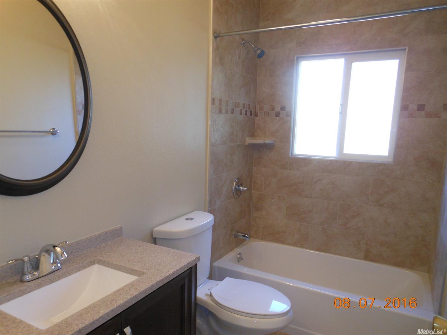 1508 Myrtle St, Turlock, CA 95380 photo 12