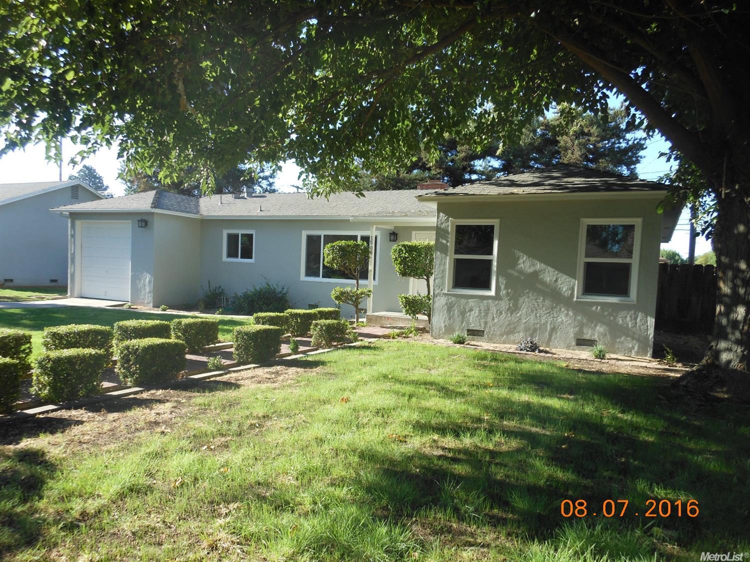 1508 Myrtle St, Turlock, CA 95380 photo 1