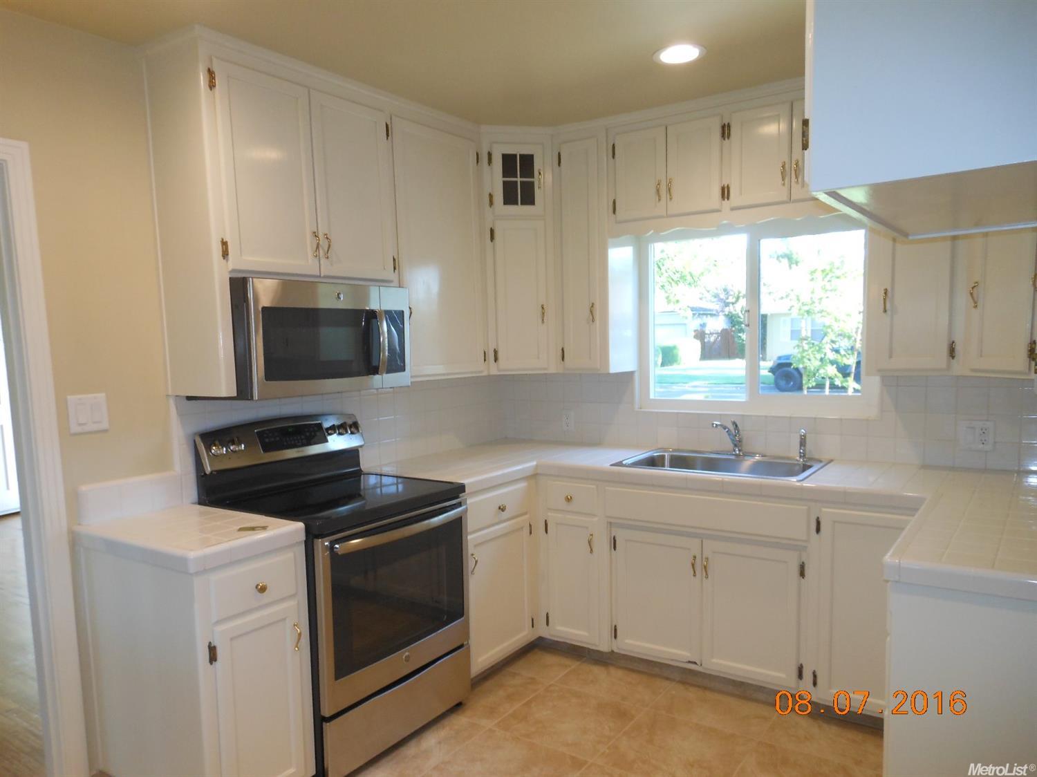 1508 Myrtle St, Turlock, CA 95380 photo 5