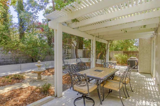 1546 Pastal Way, Davis, CA 95618 photo 3