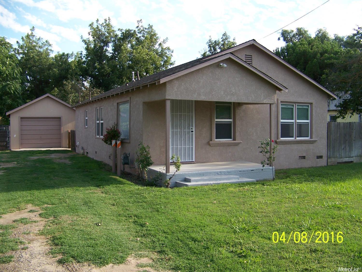 1932 Hackett Rd, Ceres, CA 95307 photo 1