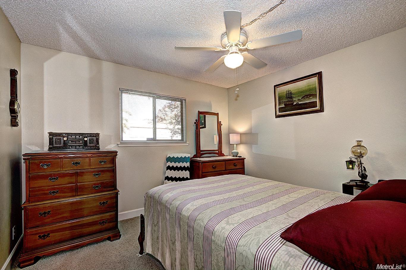 5970 Via Casitas, Carmichael, CA 95608 photo 12