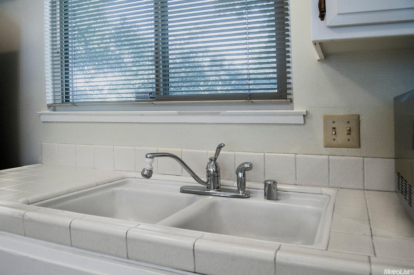 5970 Via Casitas, Carmichael, CA 95608 photo 8