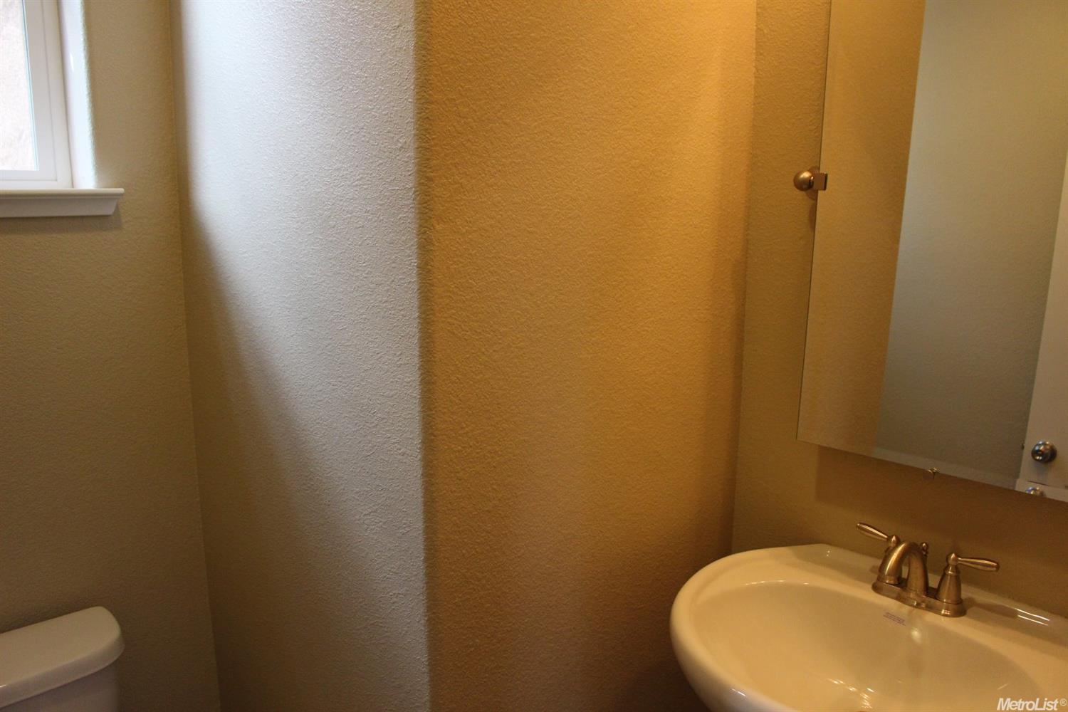 3902 Mulberry Dr, Turlock, CA 95382 photo 7