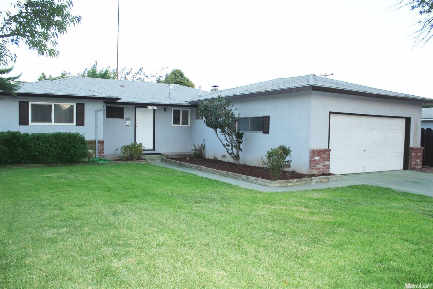 422 N Brimmer, Merced, CA 95341 photo 1